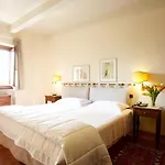 Relais Castello Di Razzano 4* Alfiano Natta
