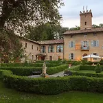Szálloda Relais Castello Di Razzano Alfiano Natta