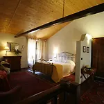 Relais Castello Di Razzano 4* Alfiano Natta