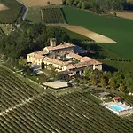 Relais Castello Di Razzano Szálloda 4*