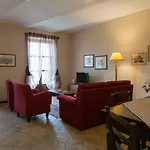 Szálloda Relais Castello Di Razzano
