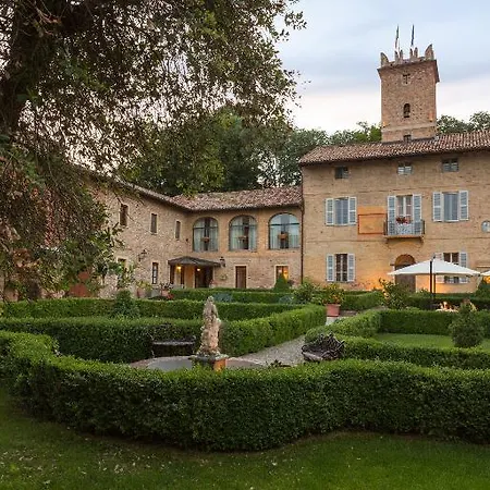 호텔 Relais Castello Di Razzano 알피아노나타