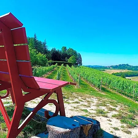 Relais Castello Di Razzano 4* Альфьяно-Натта