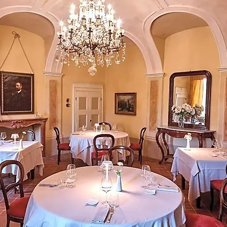 Relais Castello Di Razzano Hotel Alfiano Natta