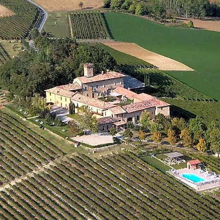 Relais Castello Di Razzano