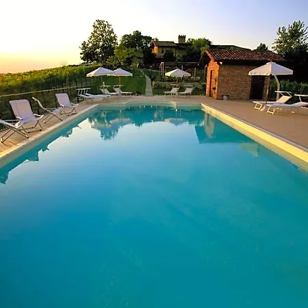 Relais Castello Di Razzano Альфьяно-Натта