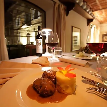 Relais Castello Di Razzano Альфьяно-Натта