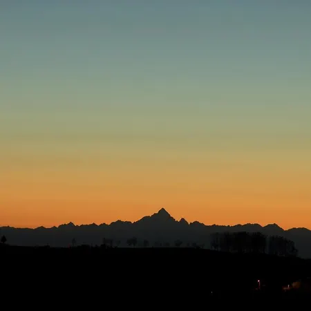 Отель Relais Castello Di Razzano 4*