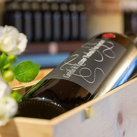 Отель Relais Castello Di Razzano 4*